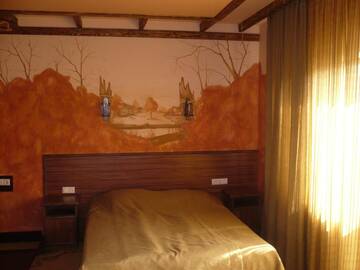 Фото номера Двухместный номер Делюкс с 1 кроватью Отель Mayisyan Kamurdj Hotel г. Иджеван 7