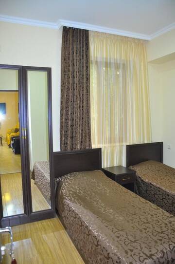 Фото номера Бюджетный одноместный номер Отели типа «постель и завтрак» Kamar Hotel Ijevan г. Иджеван 2