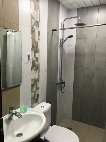 Фото номера Четырехместный номер Делюкс Отели типа «постель и завтрак» Kamar Hotel Ijevan г. Иджеван 6