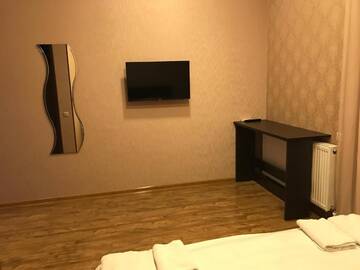 Фото номера Полулюкс с балконом Отели типа «постель и завтрак» Kamar Hotel Ijevan г. Иджеван 24